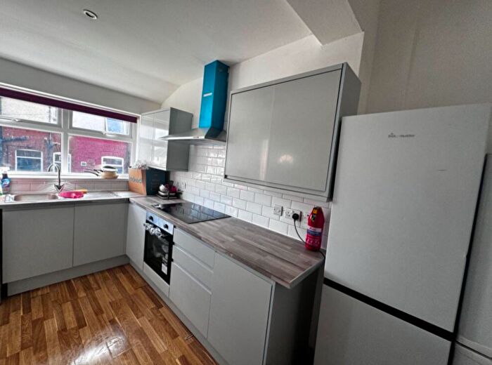 7 Bedroom House To Rent In Walmsley Road, Leeds, West Yorkshire, LS6