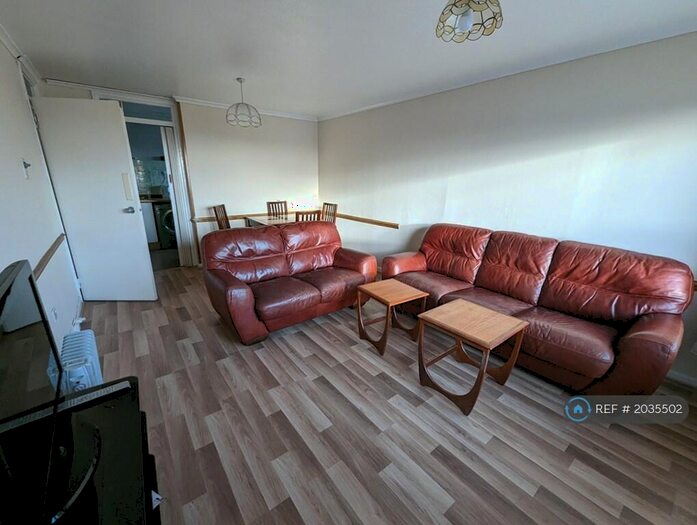 2 Bedroom Flat To Rent In St. Mungo Place, Glasgow, G4