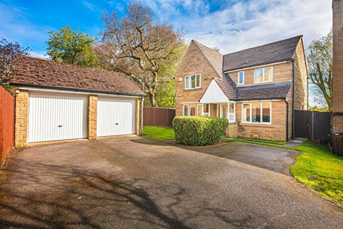 4 Bedroom Detached House For Sale In Totley Hall Drive, Totley, S17