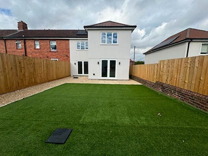 3 Bedroom House To Rent In Leinster Avenue, Bristol, BS4