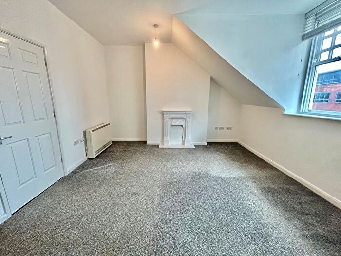 1 Bedroom Apartment To Rent In Wollaton Street, Nottingham, NG1