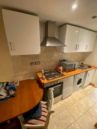 1 Bedroom Flat To Rent In Hobson Road, Oxford OX2