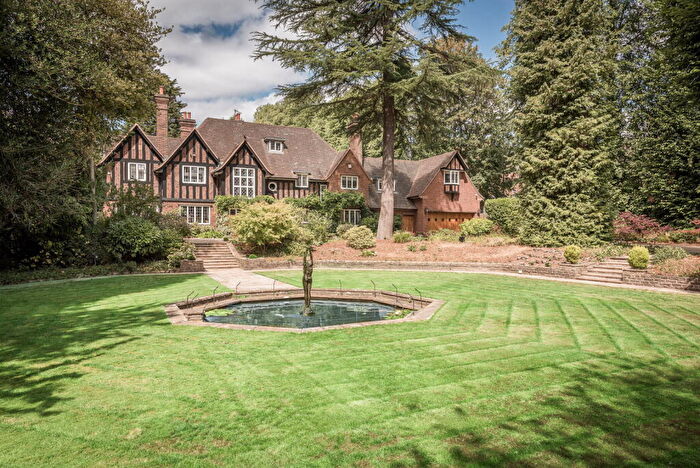 6 Bedroom Detached House For Sale In Ladywood Road, Sutton Coldfield, B74
