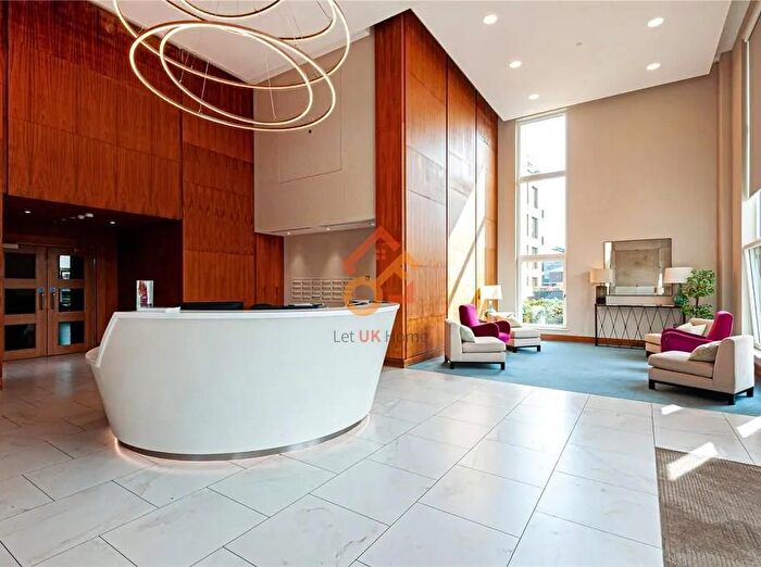 1 Bedroom Flat To Rent In Carlton House, Broom Road, Teddington, TW11
