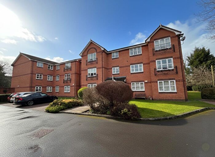 2 Bedroom Apartment For Sale In Charlton Drive, Sale, M33