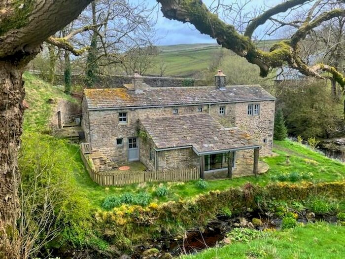 5 Bedroom Cottage For Sale In Dibbles Bridge, Hartlington, Skipton, BD23