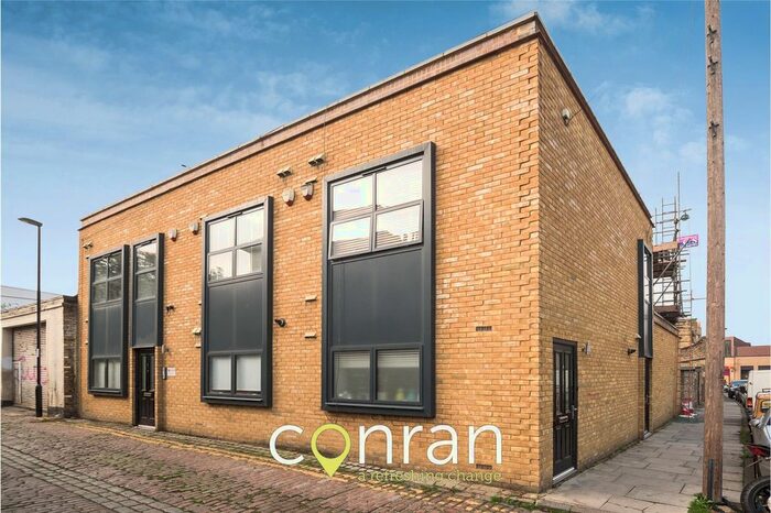 1 Bedroom Flat To Rent In Cranfield Road, Brockley, SE4