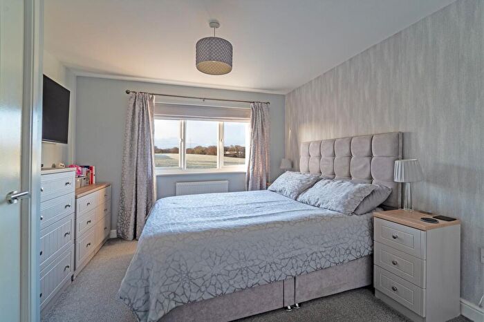 4 Bedroom Detached House For Sale In Llys Cwyfan, Oakenholt, CH6