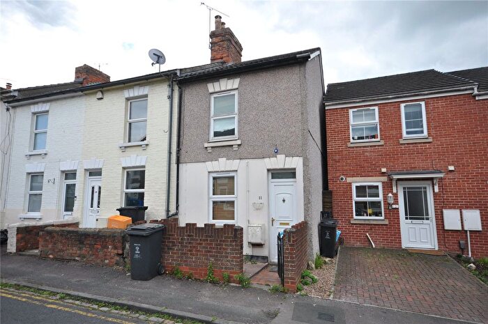 2 Bedroom End Of Terrace House To Rent In Andover Street, Swindon, Wiltshire, SN1