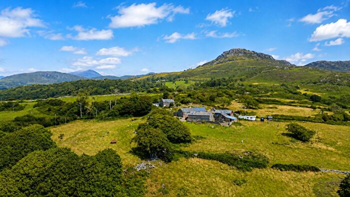 7 Bedroom Property For Sale In Morfa Bychan, Porthmadog, LL49