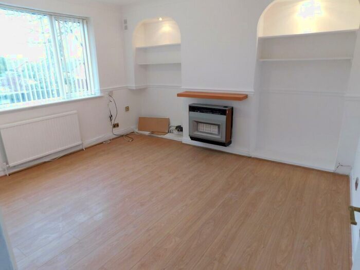 1 Bedroom Flat To Rent In Nuthall Road, Aspley, Nottingham, NG8