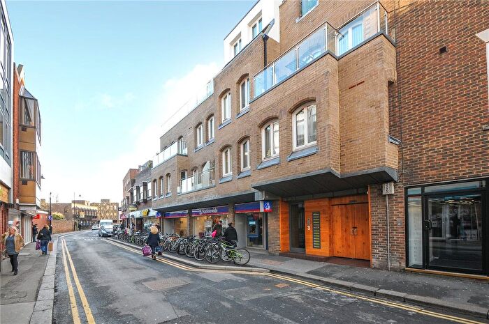 1 Bedroom Flat To Rent In Mulberry House, William Street, Windsor, Berkshire, SL4