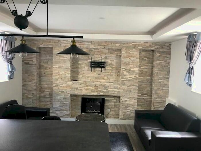 2 Bedroom Flat To Rent In The Parade, Roath, Cardiff, CF24