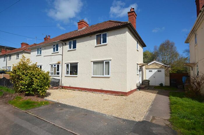 3 Bedroom Semi-Detached House For Sale In Parkfield, Axbridge, BS26