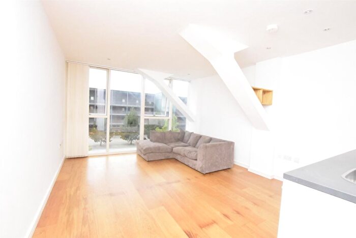 1 Bedroom Flat To Rent In Airpoint, Skypark Road, Bristol, BS3