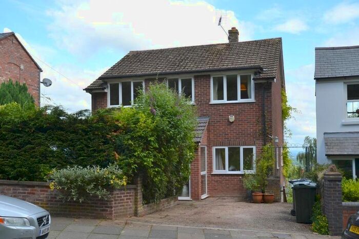4 Bedroom Detached House To Rent In North Malvern Road, Malvern, WR14