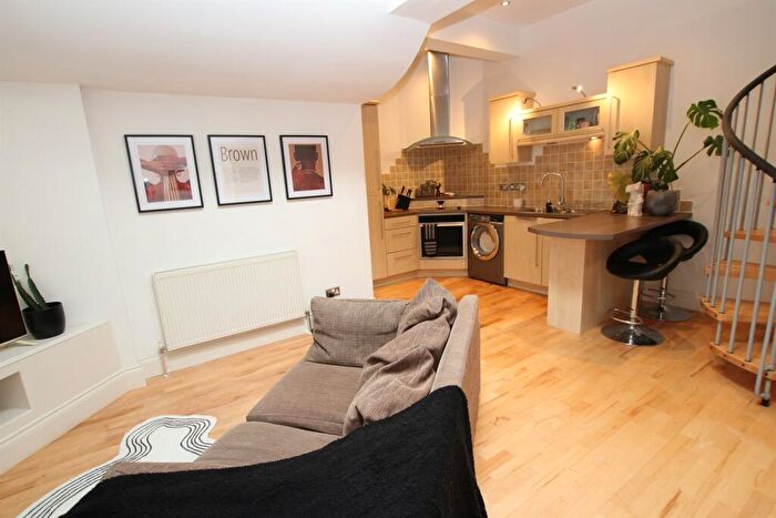 1 Bedroom Apartment To Rent In Hockleys Yard, NG1