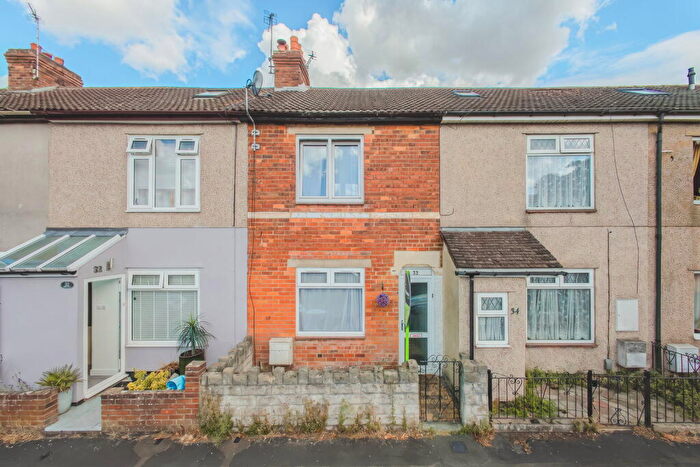 2 Bedroom Terraced House For Sale In Buller Street, Gorse Hill, Swindon, SN2