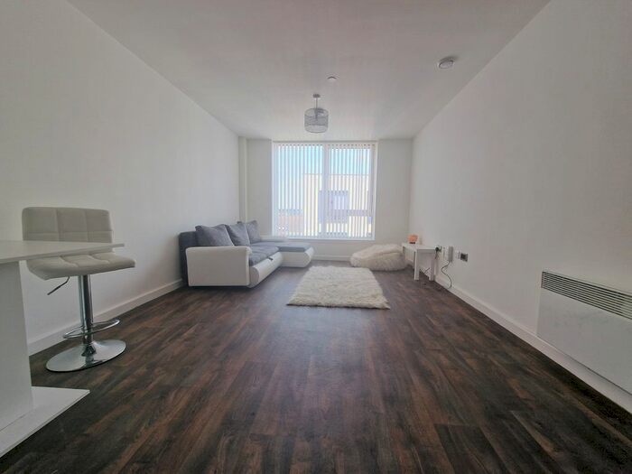 2 Bedroom Flat To Rent In Moseley Street, Birmingham, B12