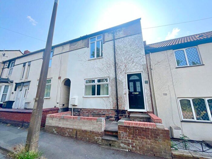 2 Bedroom Terraced House For Sale In Overend Road, Halesowen, West Midlands, B63