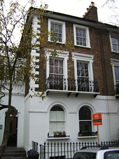 1 Bedroom Flat To Rent In Hemingford Road, London, N1