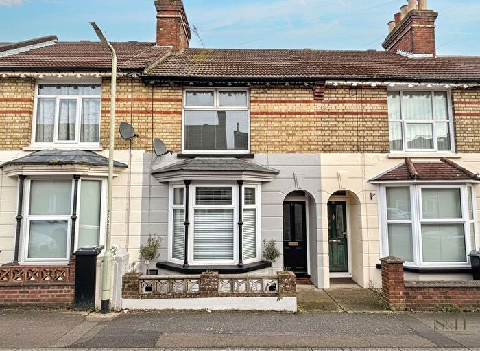 3 Bedroom Terraced House For Sale In Sussex Avenue, Ashford, TN24