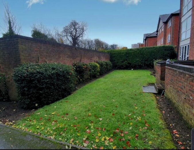 1 Bedroom Flat To Rent In Mulgrave Road, Belmont, Sutton, SM2