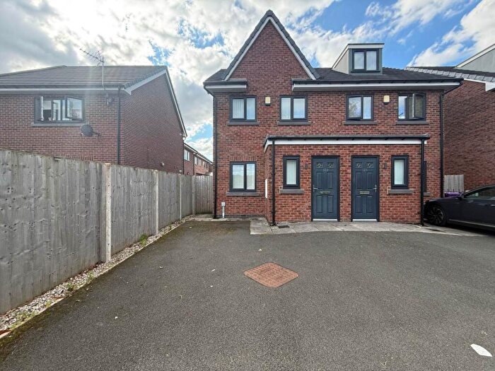 3 Bedroom Semi Detached House To Rent In Mab Lane, West Derby, L12
