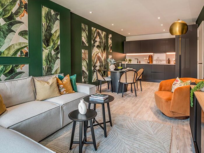 1 Bedroom Flat For Sale In St Ann's Road, London, N15