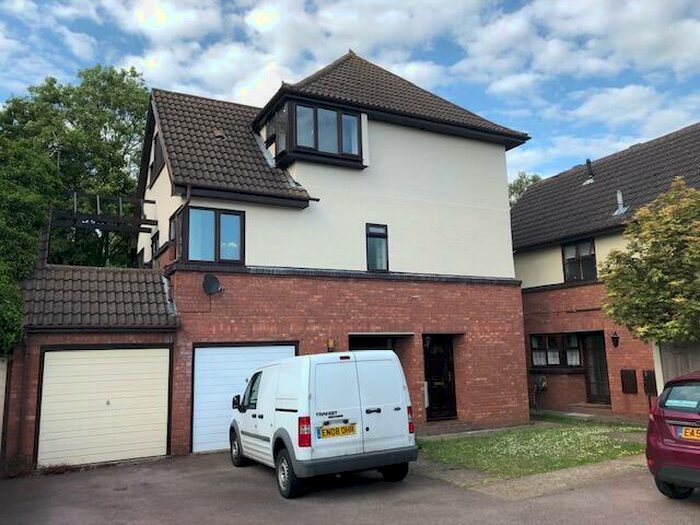 1 Bedroom Apartment To Rent In Langdon Hills, Basildon, SS16