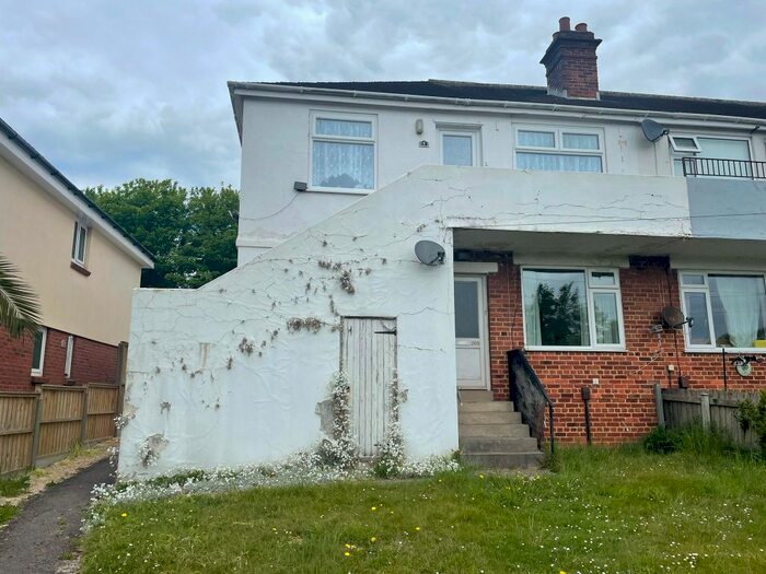 2 Bedroom Flat To Rent In Hele Road, Torquay, TQ2