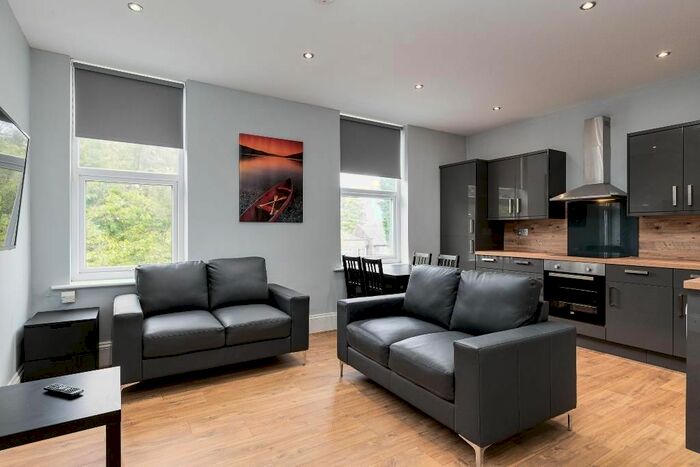 4 Bedroom Flat To Rent In Aubrey Road, Fallowfield, Manchester M14