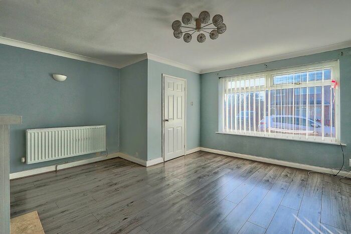 3 Bedroom Terraced House To Rent In Runswick Road, Whale Hill, TS6