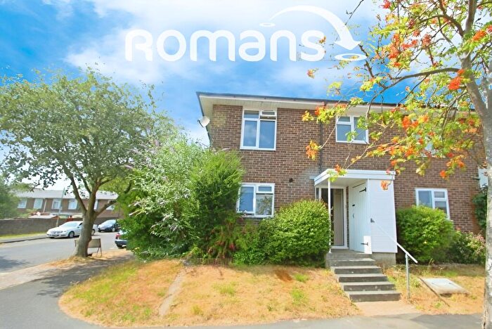 3 Bedroom End Of Terrace House To Rent In Abbotts Barton, Winchester, SO23