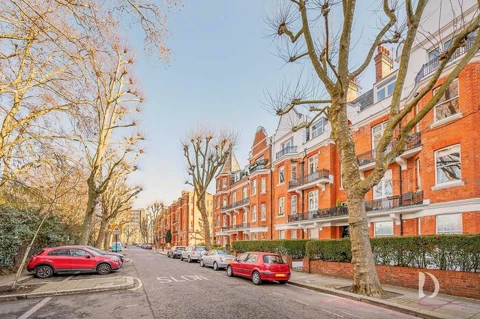 4 Bedroom Flat To Rent In Leith Mansions, Maida Vale, London, W9