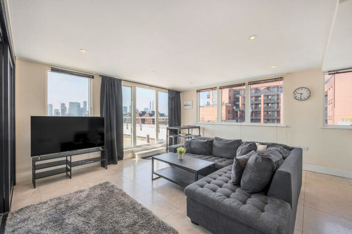 2 Bedroom Flat To Rent In Caspian Wharf, Yeo Street, E3