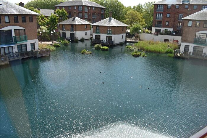 2 Bedroom Apartment To Rent In Plover Way, London, SE16