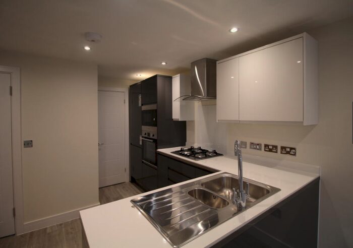 2 Bedroom Apartment To Rent In Victoria Road, GU11