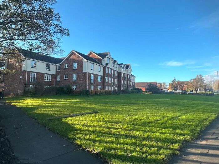 2 Bedroom Flat To Rent In Bishopbourne Court, North Shields, NE29