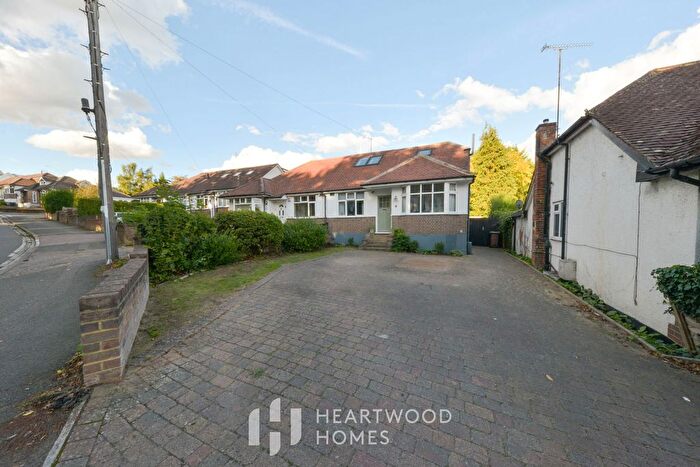 3 Bedroom Semi-Detached Bungalow For Sale In Green Lane, St. Albans, AL3