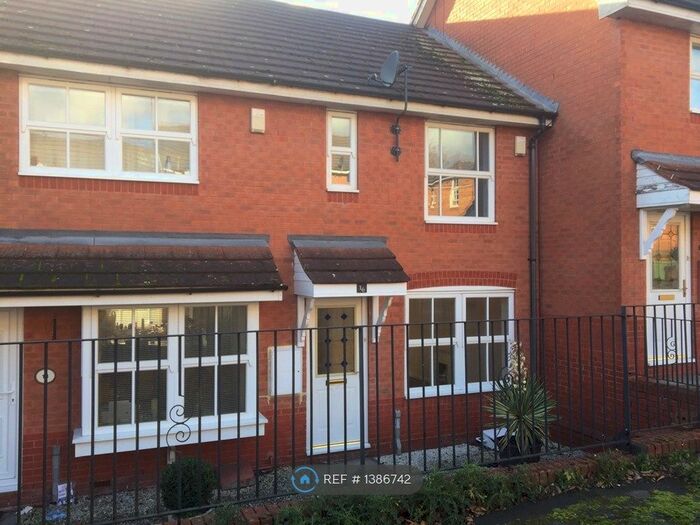 2 Bedroom Terraced House To Rent In Hopton Garden, Dudley, DY1