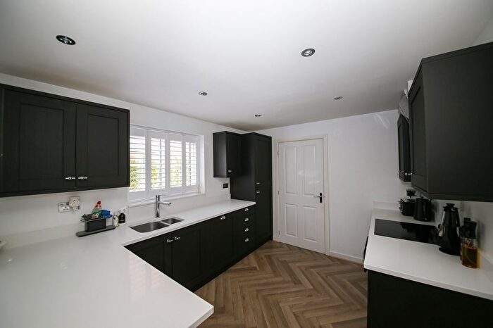 4 Bedroom Detached House For Sale In Grove Lane, Standish, WN6