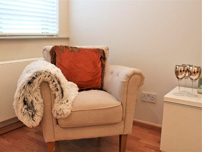 1 Bedroom Flat To Rent In City Road, Old Street, London, EC1V