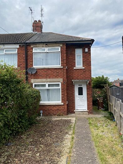 2 Bedroom End Of Terrace House To Rent In Bristol Road, Hull, HU5