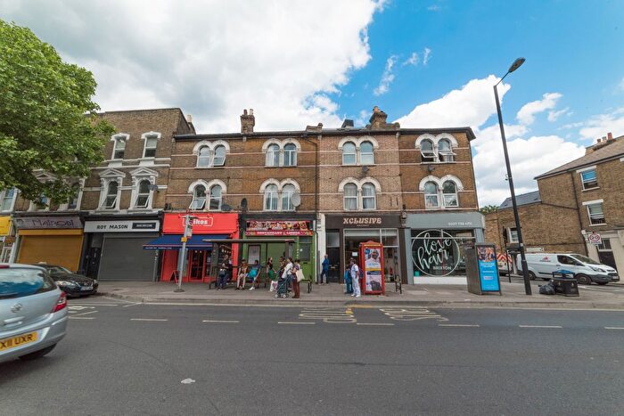 4 Bedroom Flat To Rent In Acre Lane, Brixton, SW2