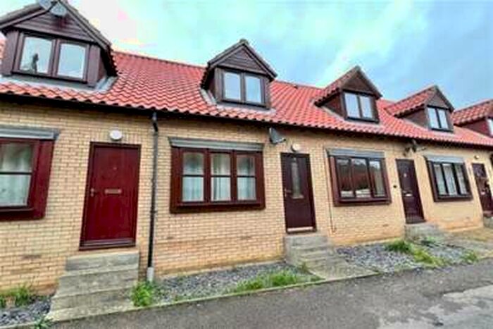 2 Bedroom House To Rent In Middle Close, Stretham, CB6