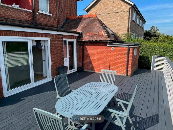 1 Bedroom Maisonette To Rent In Pollard Road, Morden, SM4