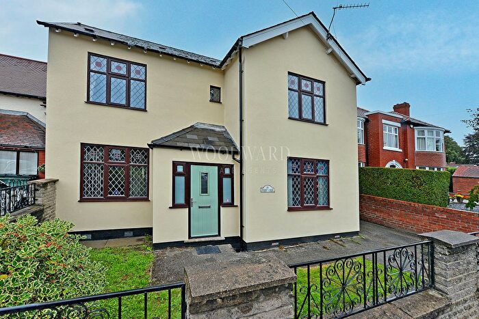 4 Bedroom Detached House For Sale In Derby Road, Ripley, DE5