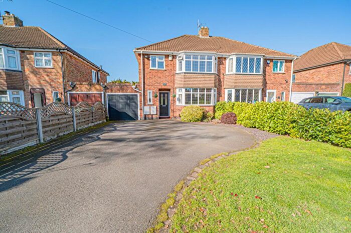 3 Bedroom Semi Detached House For Sale In Tilehouse Green Lane, Knowle, B93