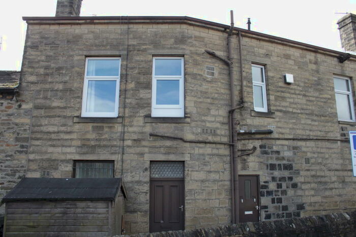 2 Bedroom Apartment To Rent In Briggate, Silsden, BD20